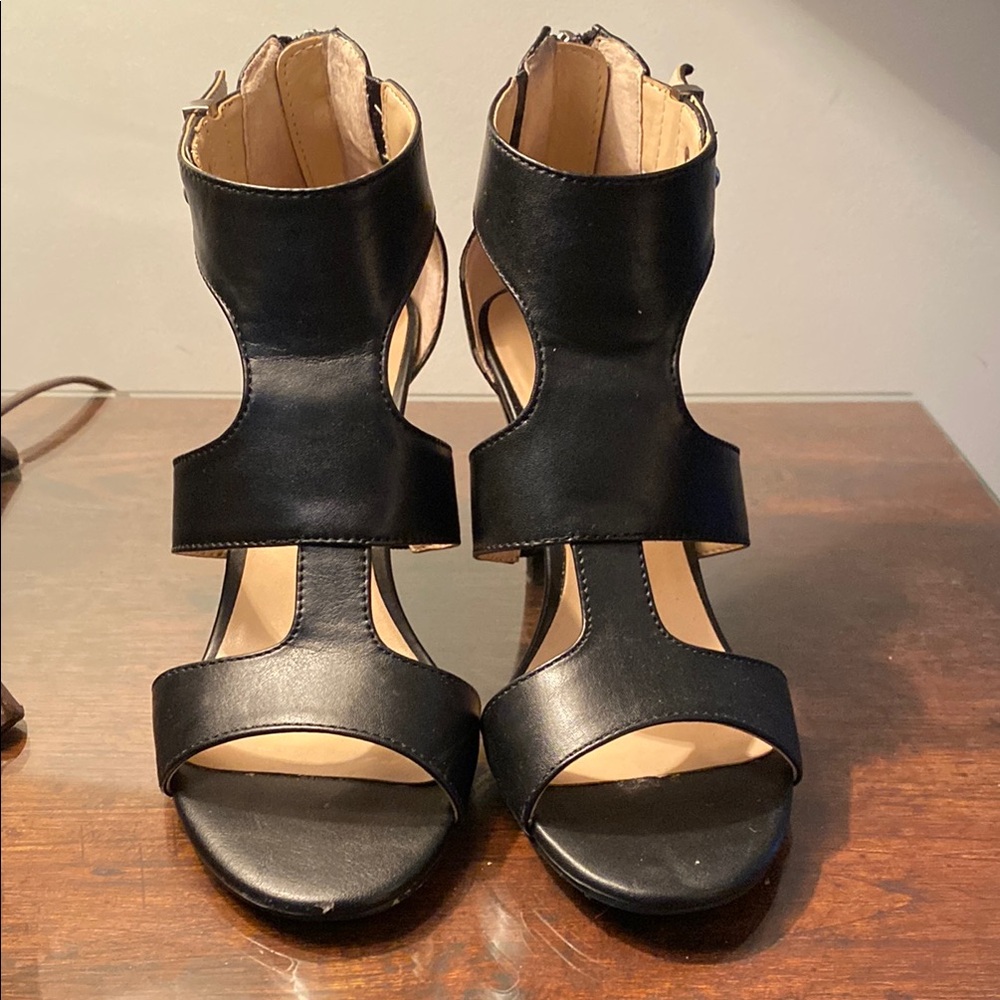 Unisa Black Cutout Heels